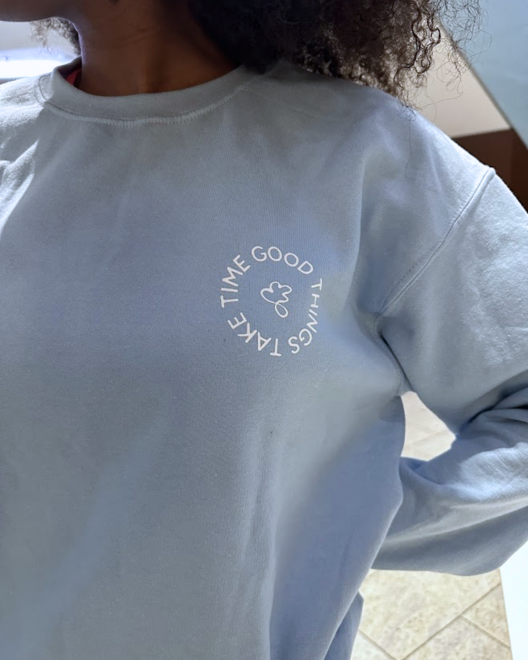 Everyday Journey Crewneck