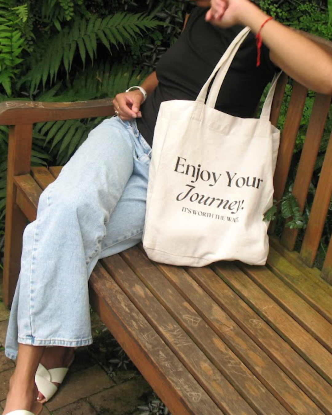 hand-made eco-friendly sustainable tote bag at garfield park conservatory in chicago